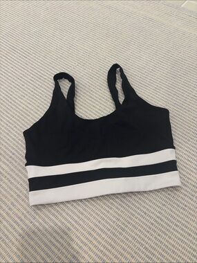 Black & White Striped Athletic Bralette - Women Intimates